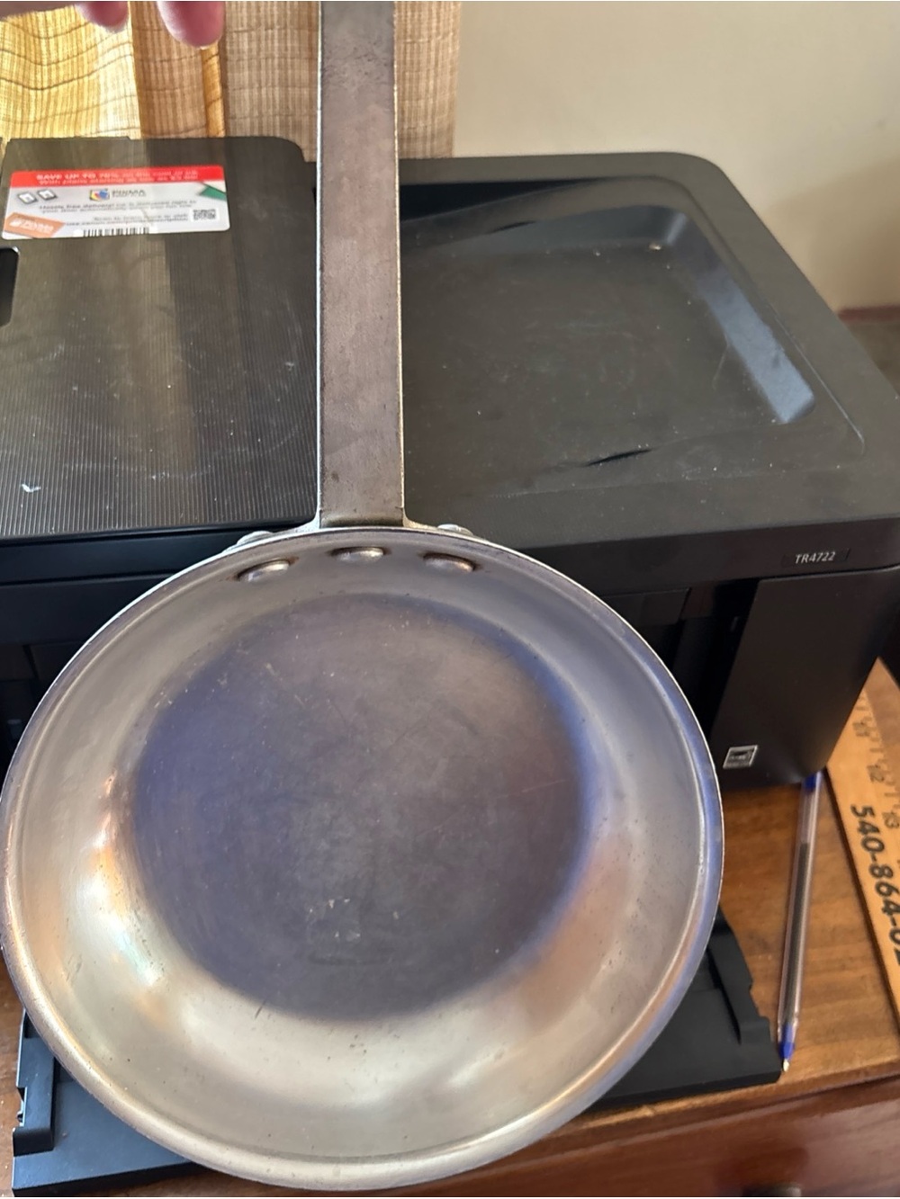 Professional Stainless Fry Pan in Silver - Classic Cookware